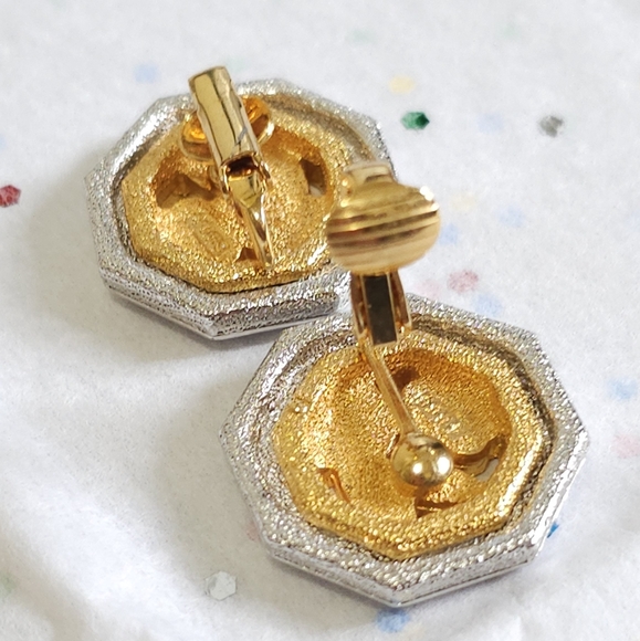 Vintage signed D'orlan pendant necklace and earrings set. Pendant Necklace Set. - Picture 6 of 9